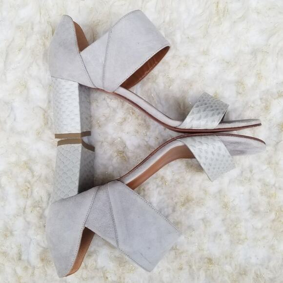 Gray Suede Heeled Dress Sandals Aquatalia Suzanne Size 7 Sueded Leather Open Toe - Picture 13 of 14